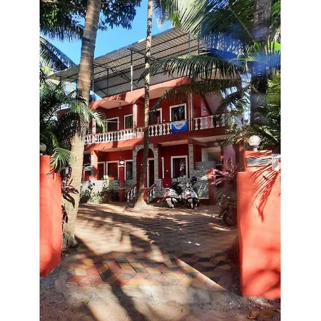 Beach Vibes Guest House Baga Ngoại thất bức ảnh