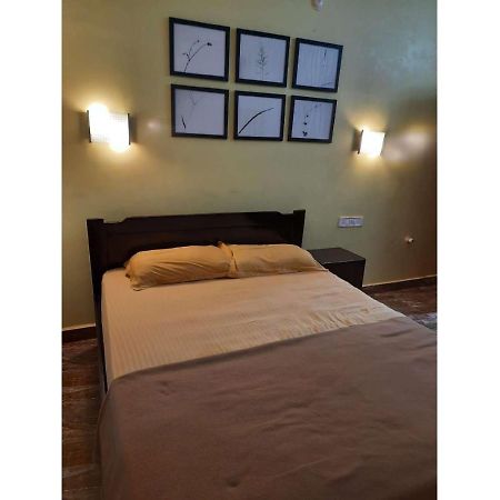 Beach Vibes Guest House Baga Ngoại thất bức ảnh