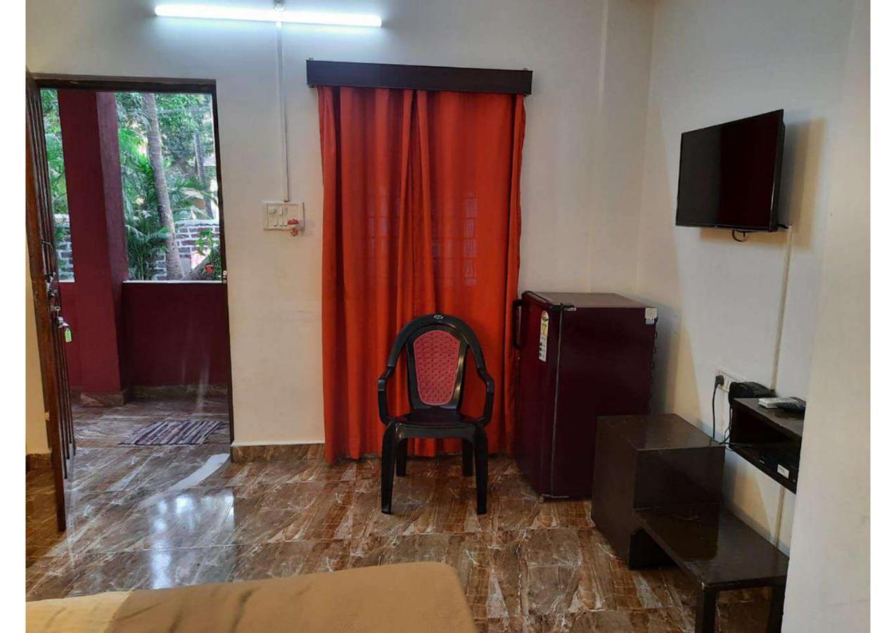 Beach Vibes Guest House Baga Ngoại thất bức ảnh