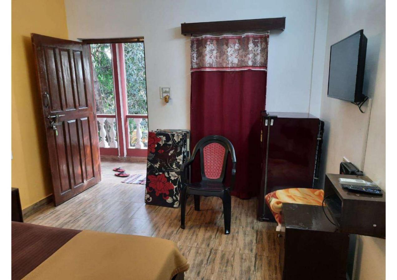 Beach Vibes Guest House Baga Ngoại thất bức ảnh